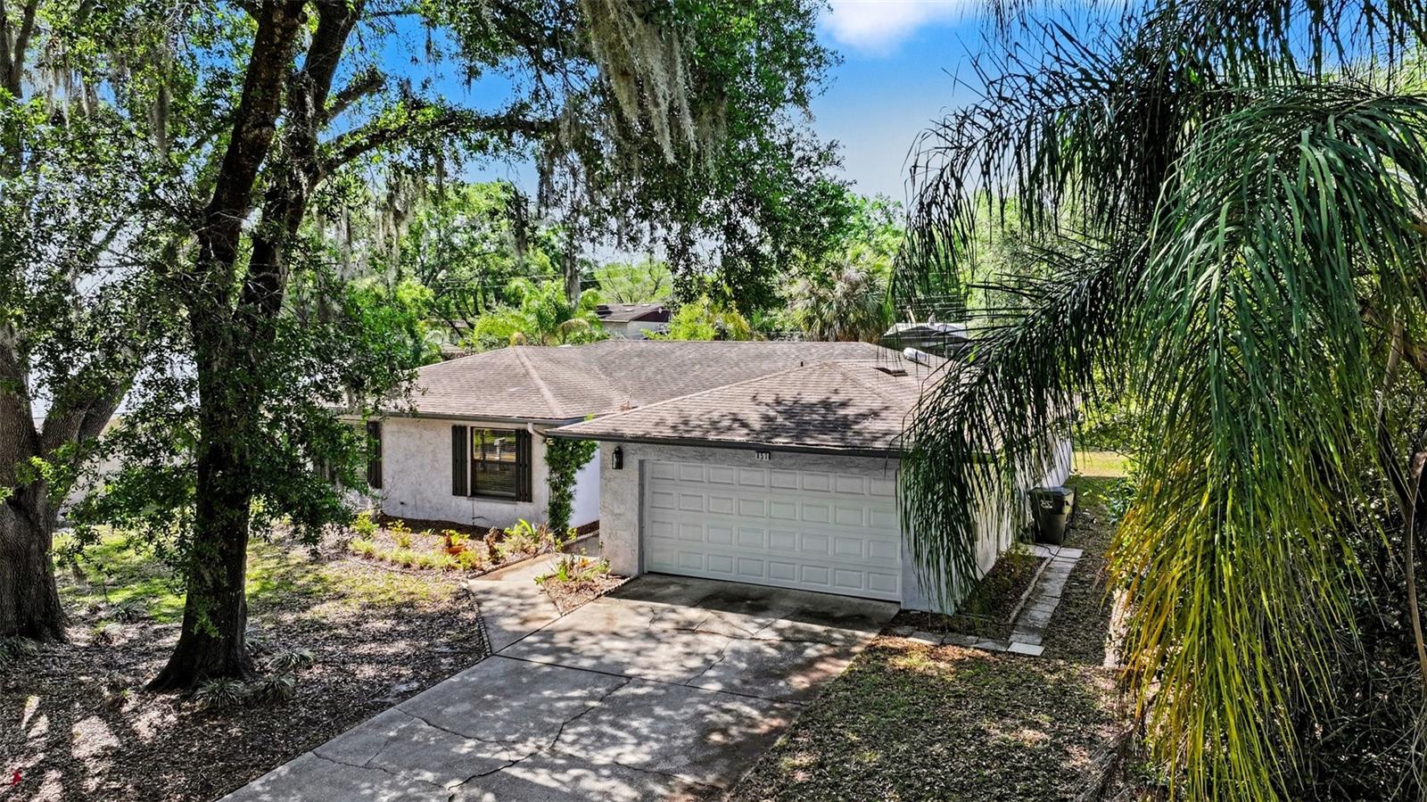 851 Rolling Woods Lane, FL