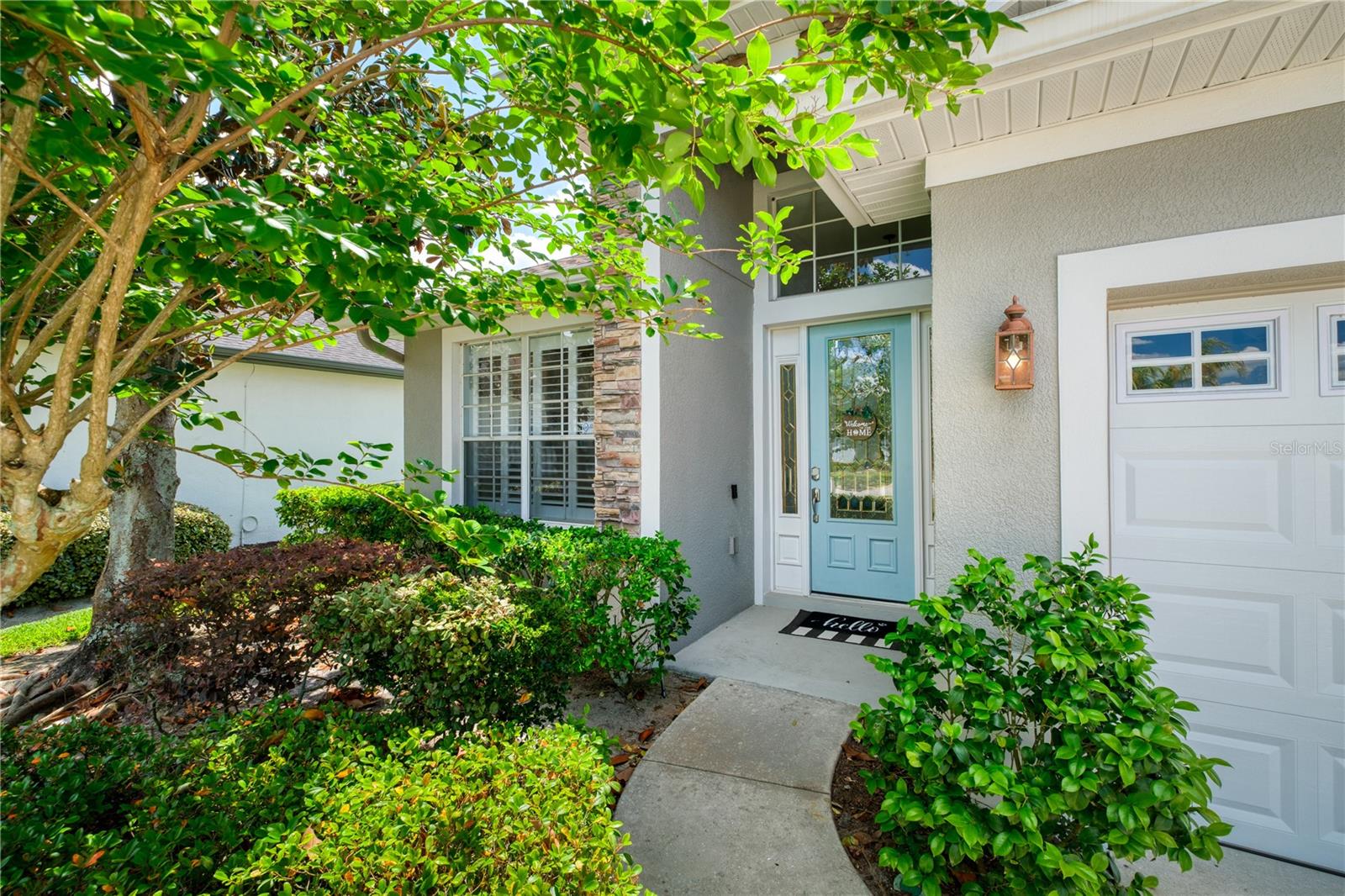 863 Oakbranch Place, FL