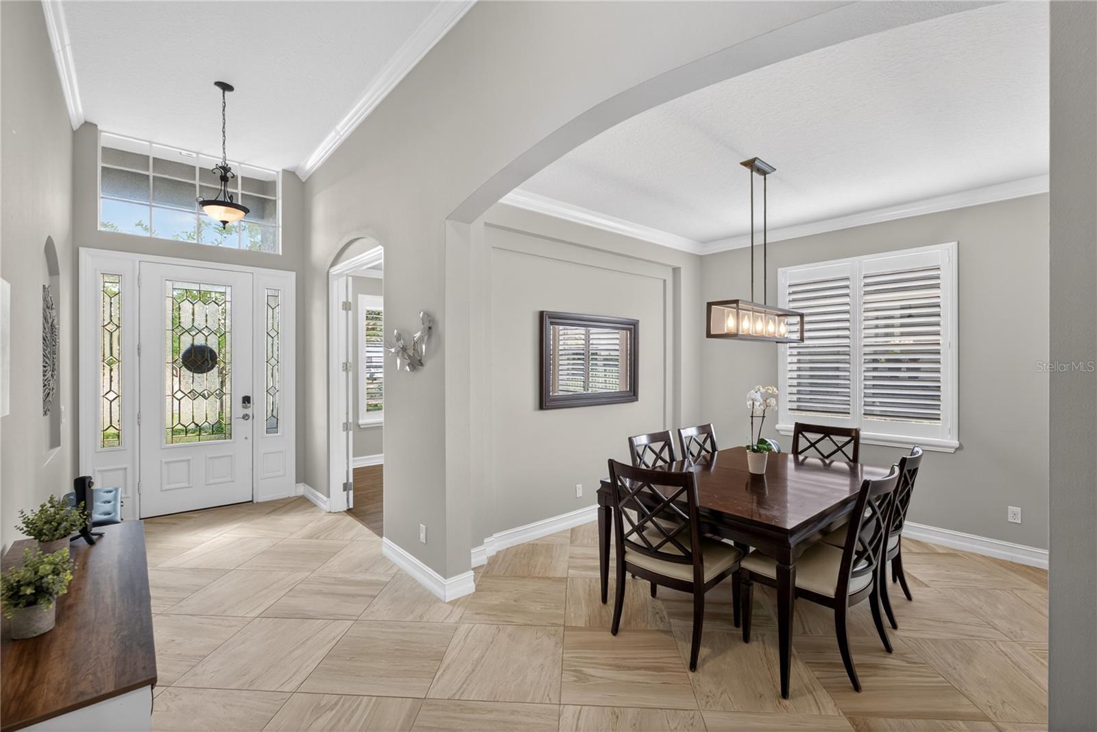 863 Oakbranch Place, FL