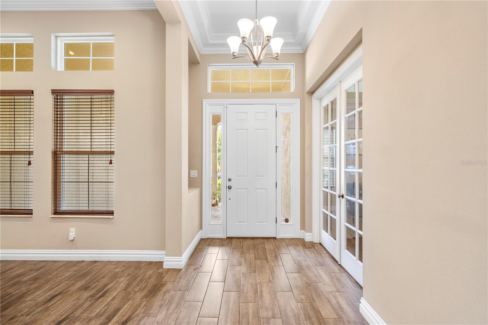 16726 Courtyard Loop, FL