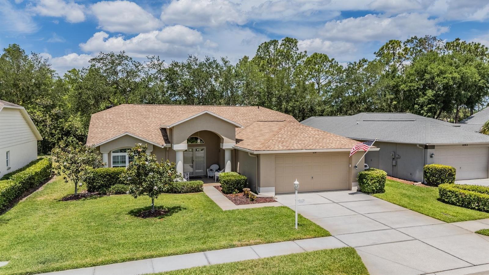 1237 Almondwood Dr, FL