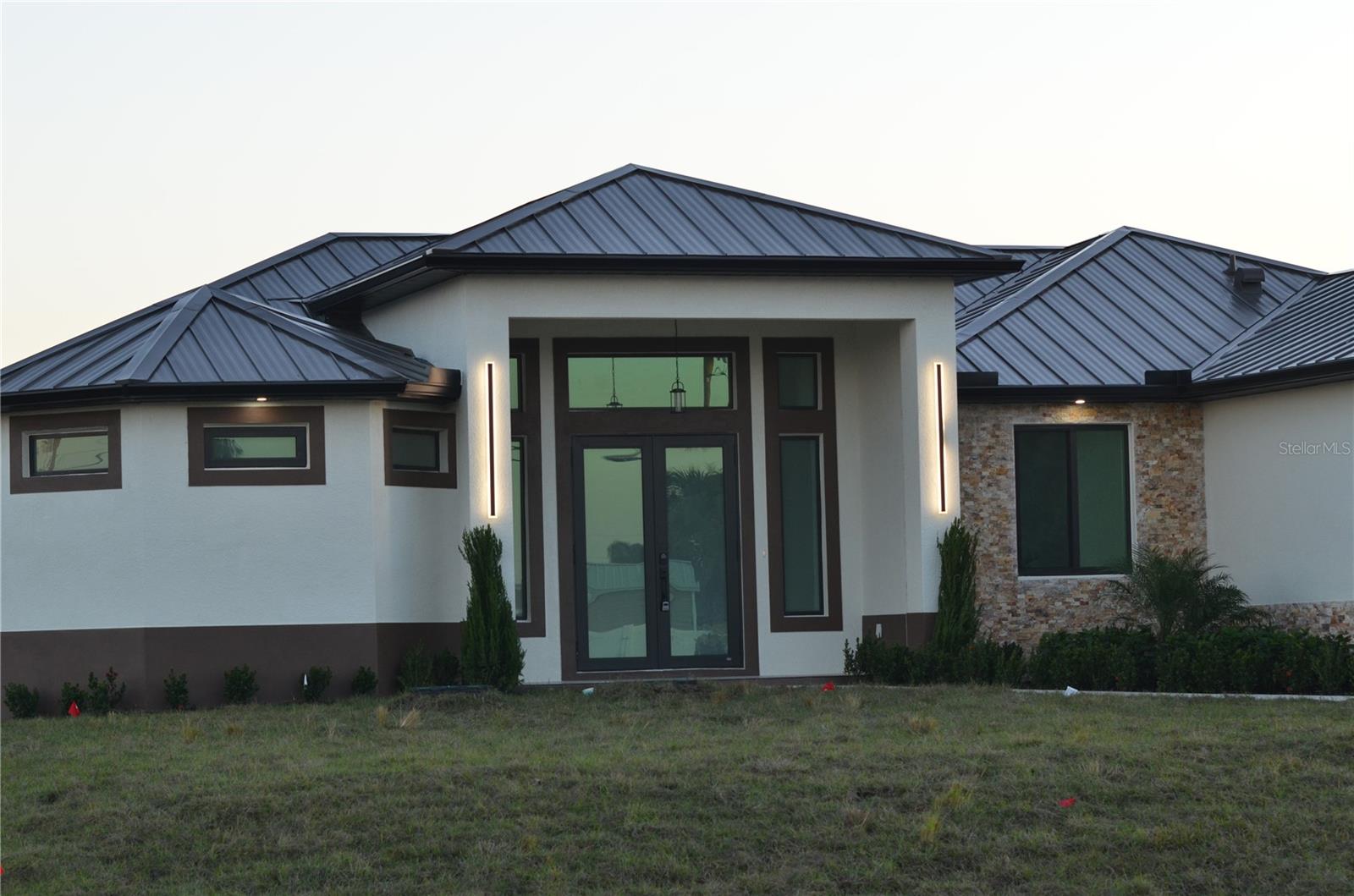 2416 Diplomat Parkway, FL