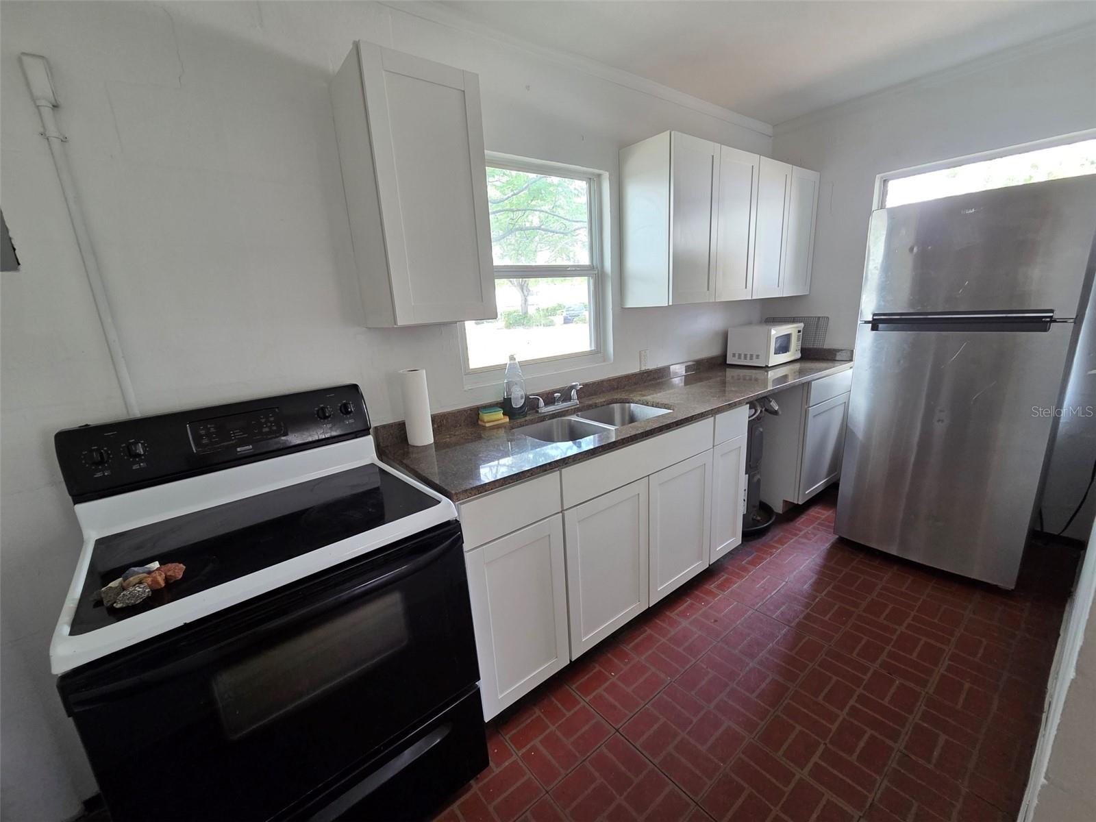 5214 7 Th Street, FL