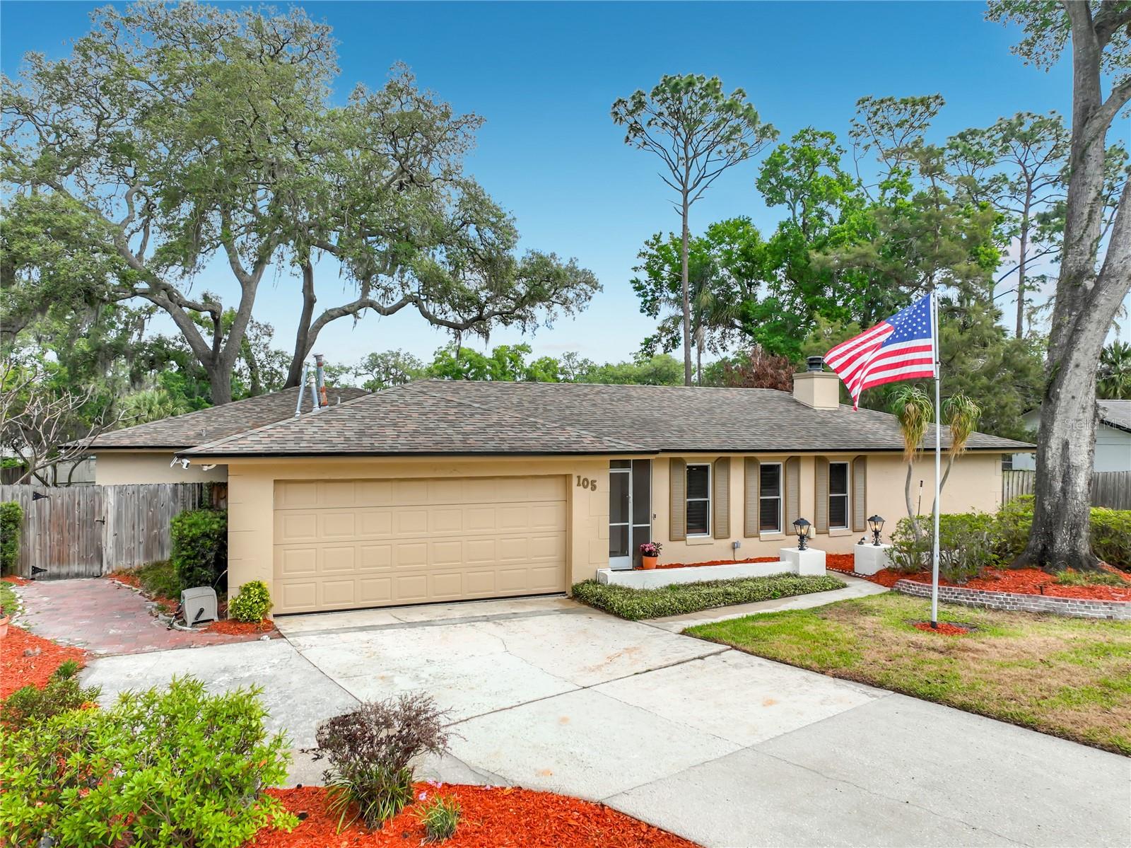 105 Cedar Oak Trail, FL