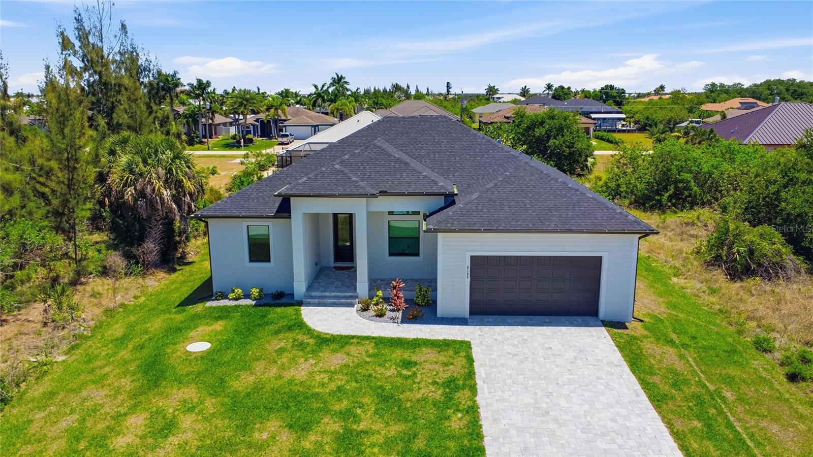 8105 Antwerp Circle, FL