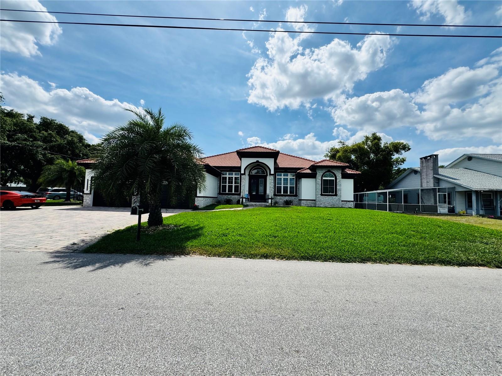803 Lake Jessie Dr Drive, FL