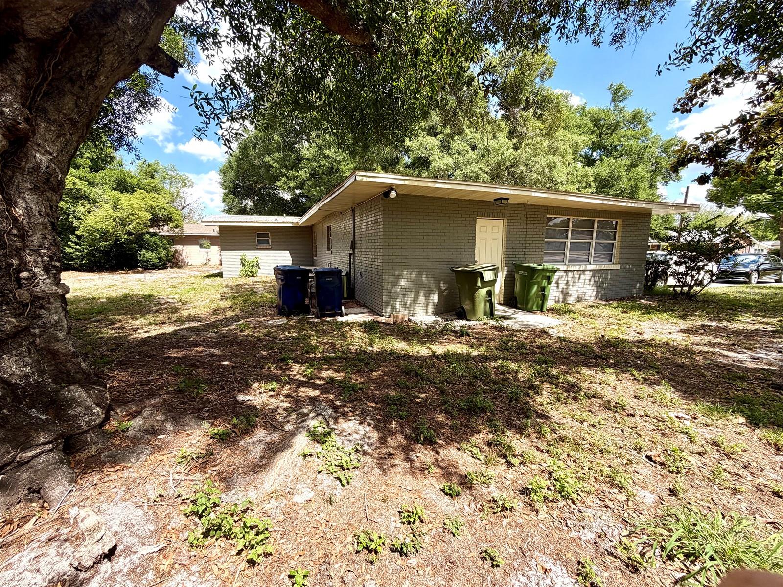 1405 Avenue H, FL