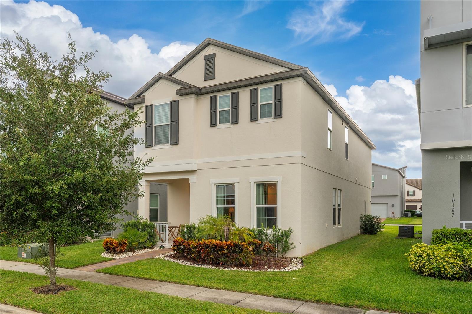 10361 Austrina Oak Loop, FL