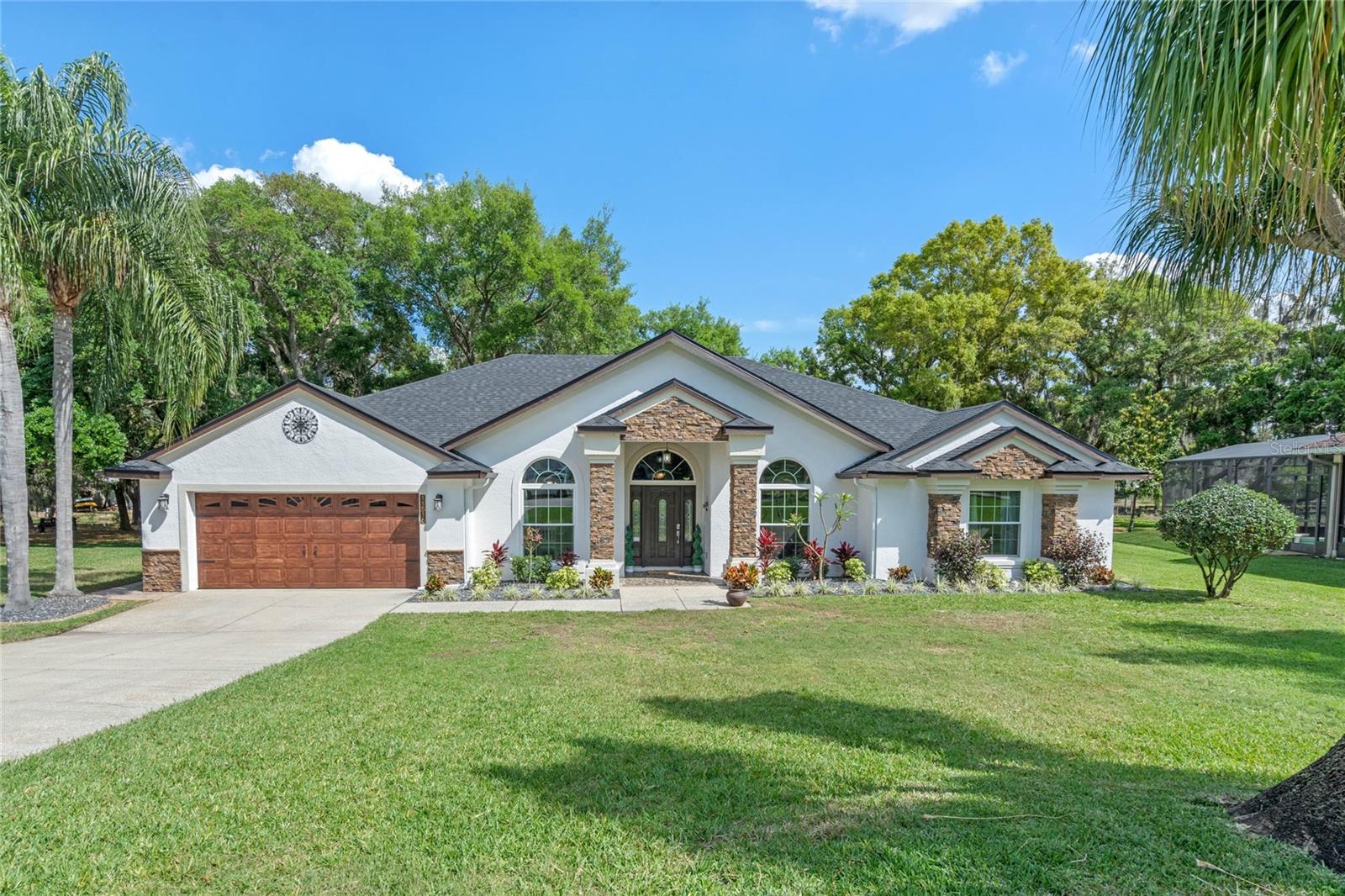 11516 Lyons Court, FL