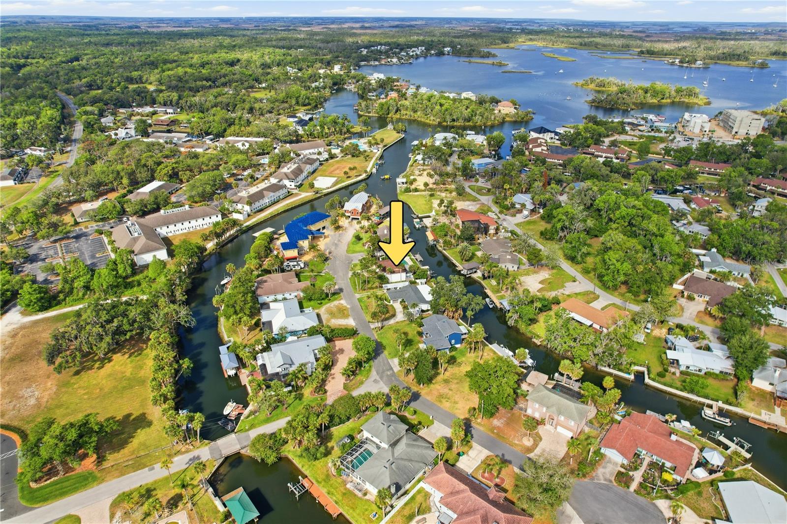 9235 Harbor Isle Court, FL