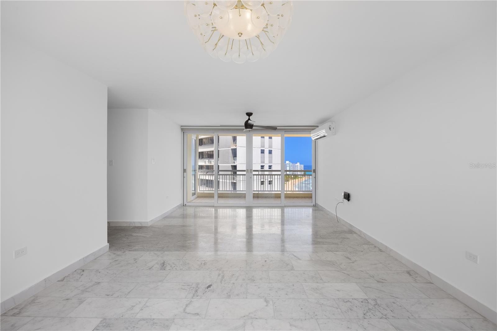6 Carrion Court Street, PR