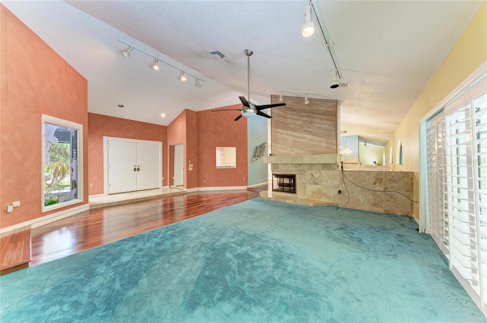 830 Hammockwood Court, FL