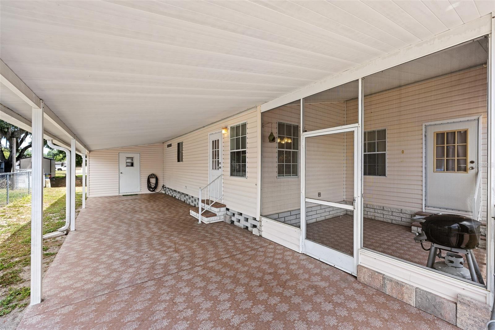 38052 Lawanda Loop, FL