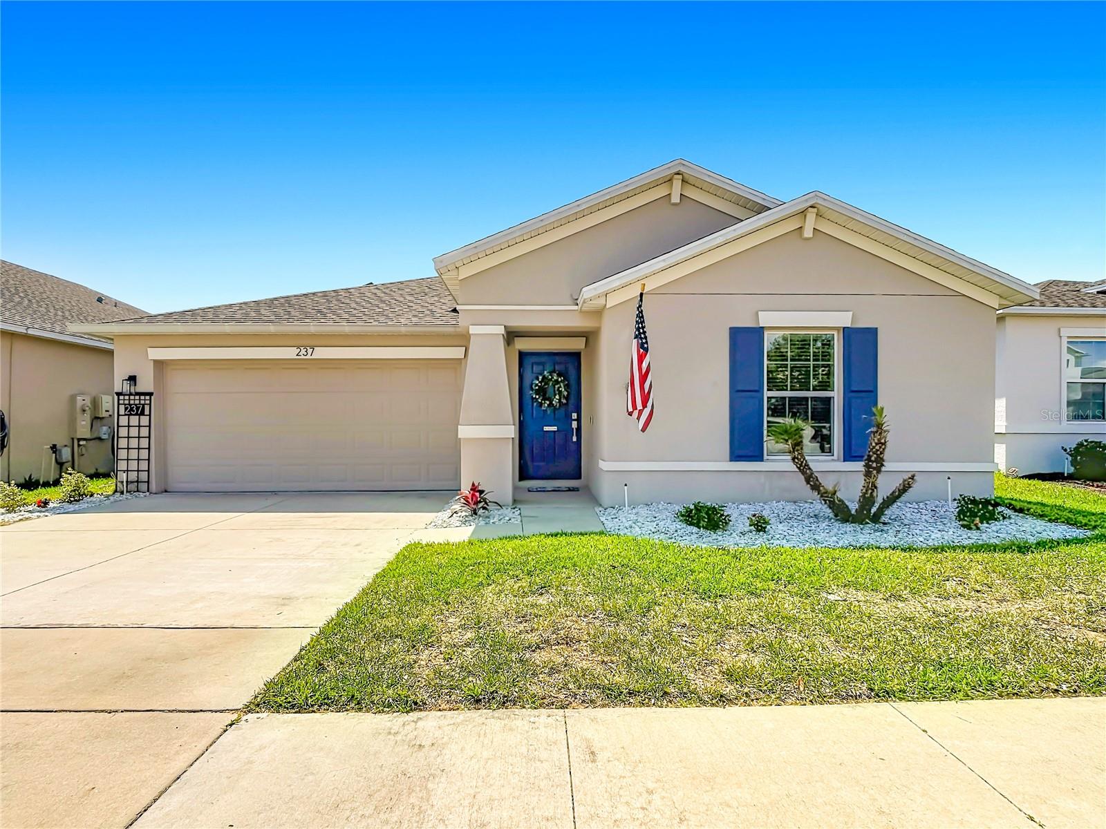 237 Taft Dr, FL