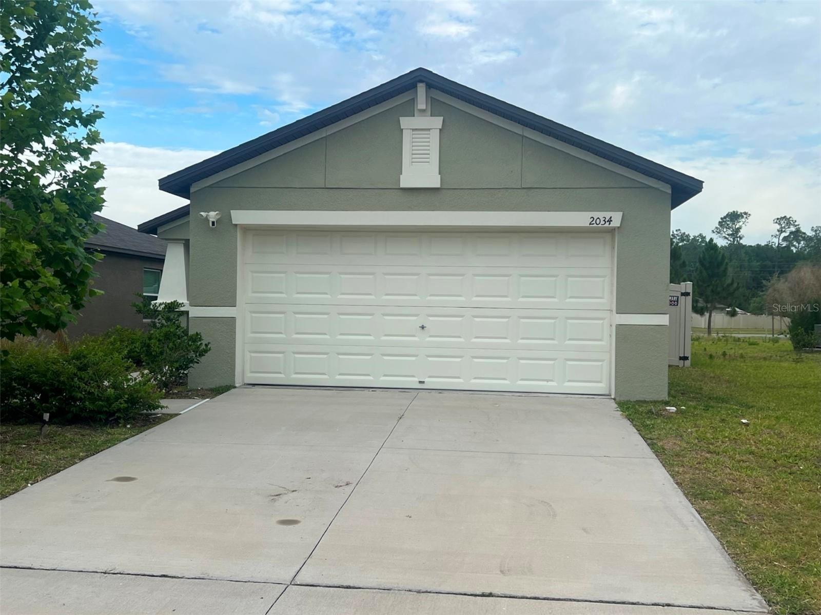 2034 Old Pasture Ln, FL