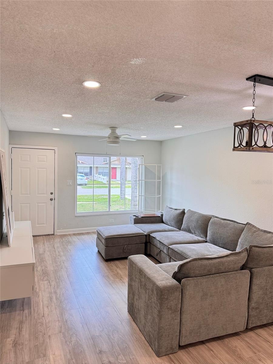 8043 Puffin Drive, FL