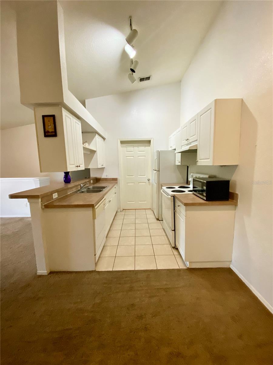 36101 Deer Creek Drive, FL