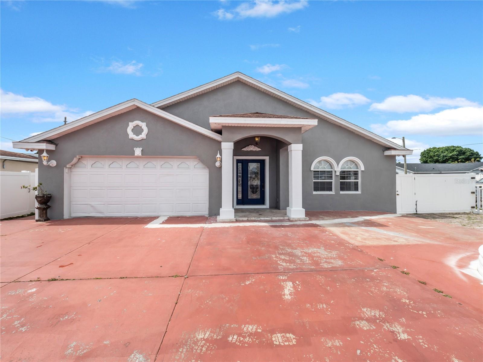 3122 W Crest Ave, FL