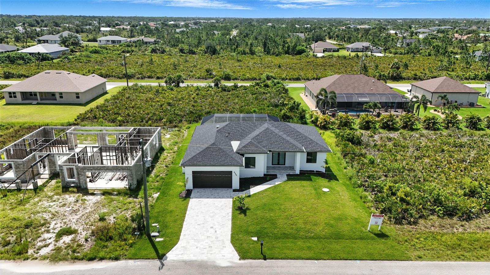 8348 Walden St, FL