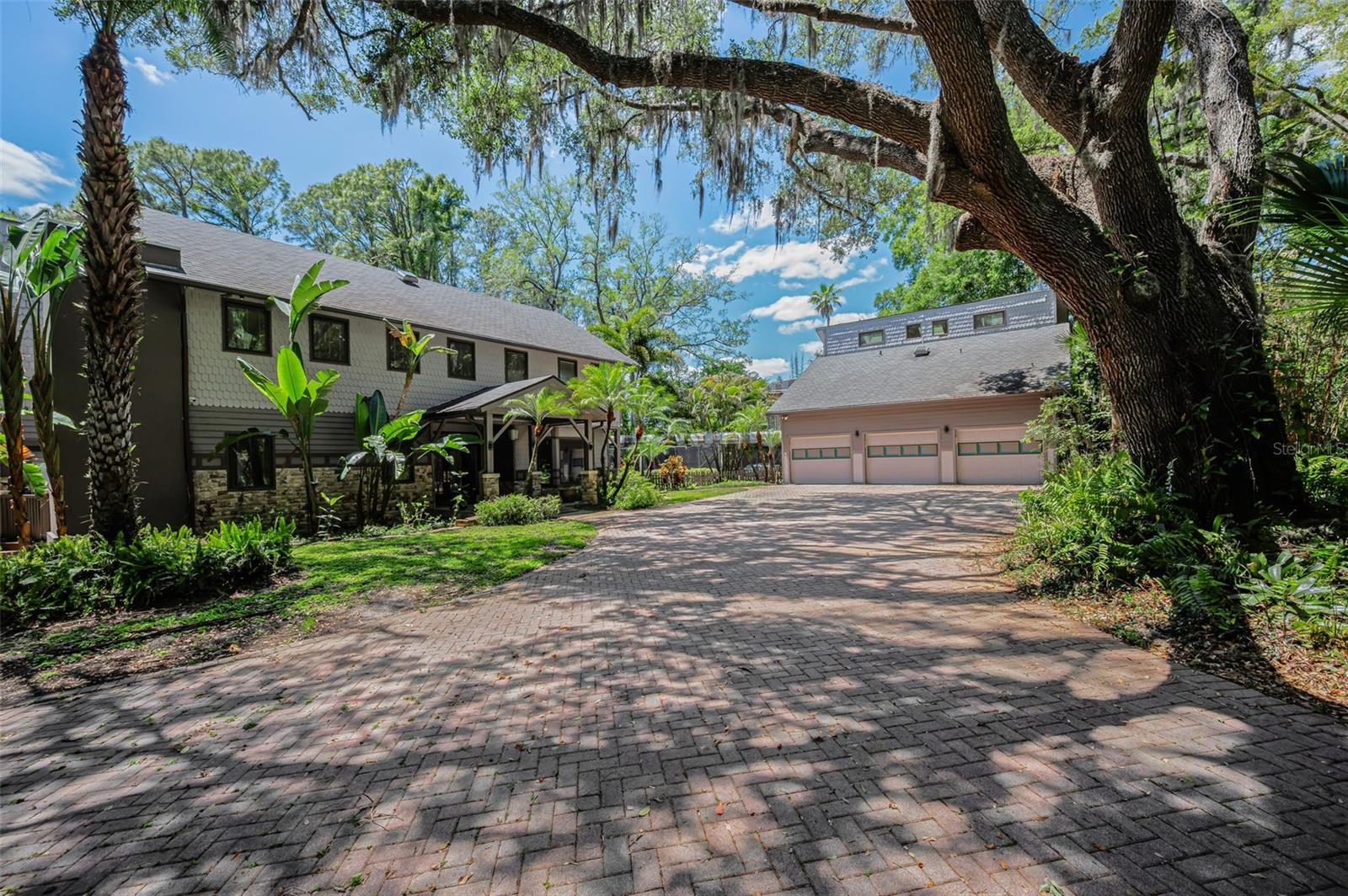 8602 Bonnie Cove Lane, FL