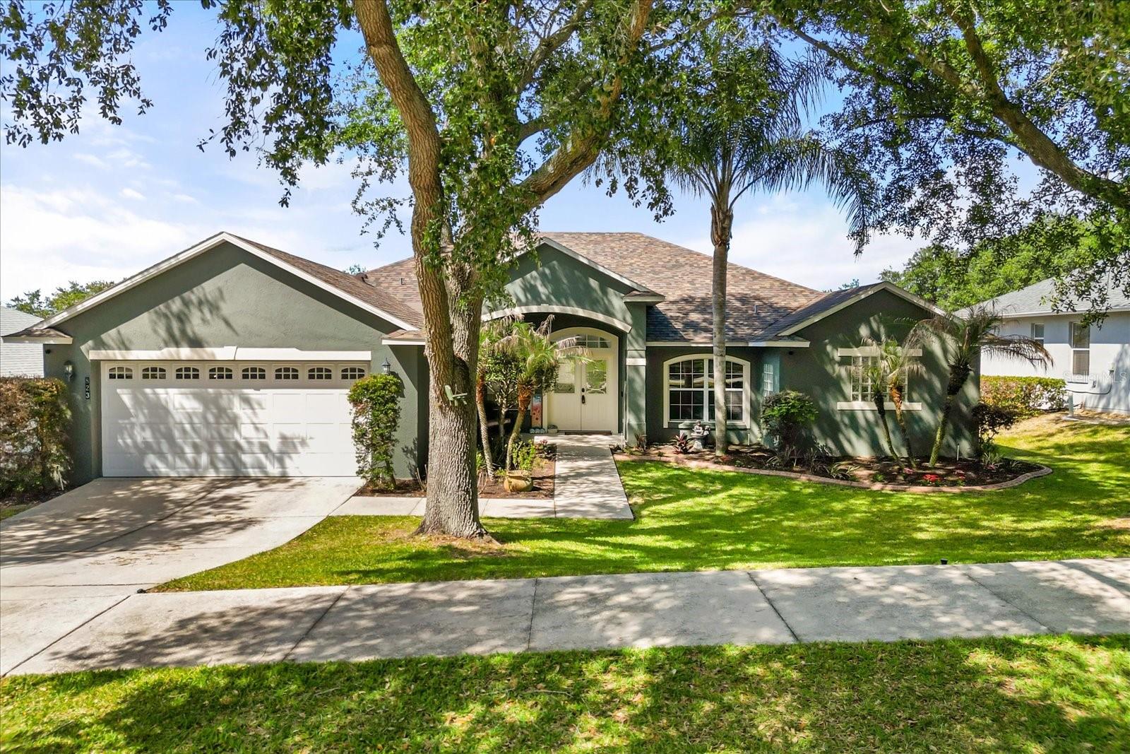 823 Princeton Drive, FL