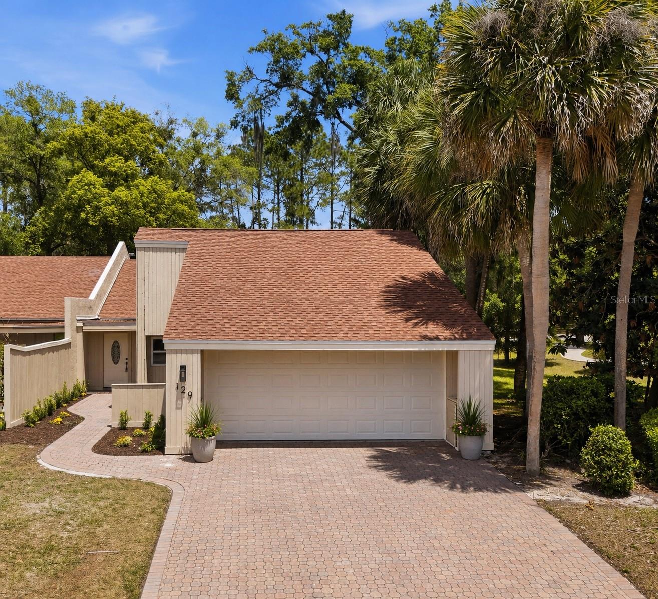 129 Hidden Oak Drive, FL
