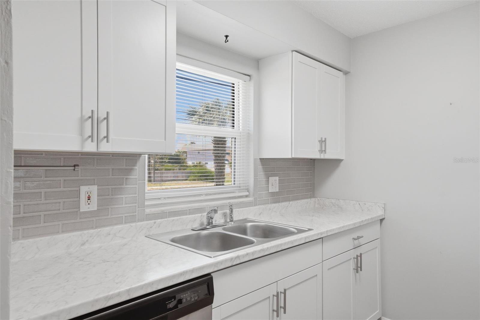 3750 Atlantic Avenue, FL