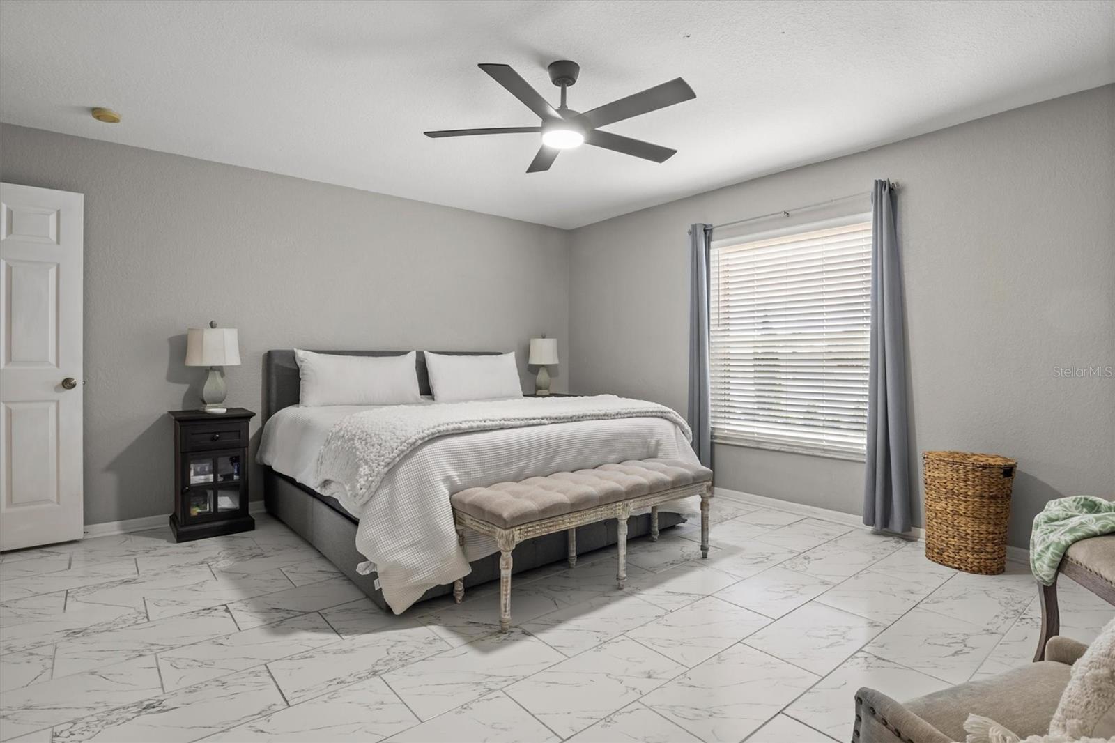 5963 Hillside Heights Drive, FL