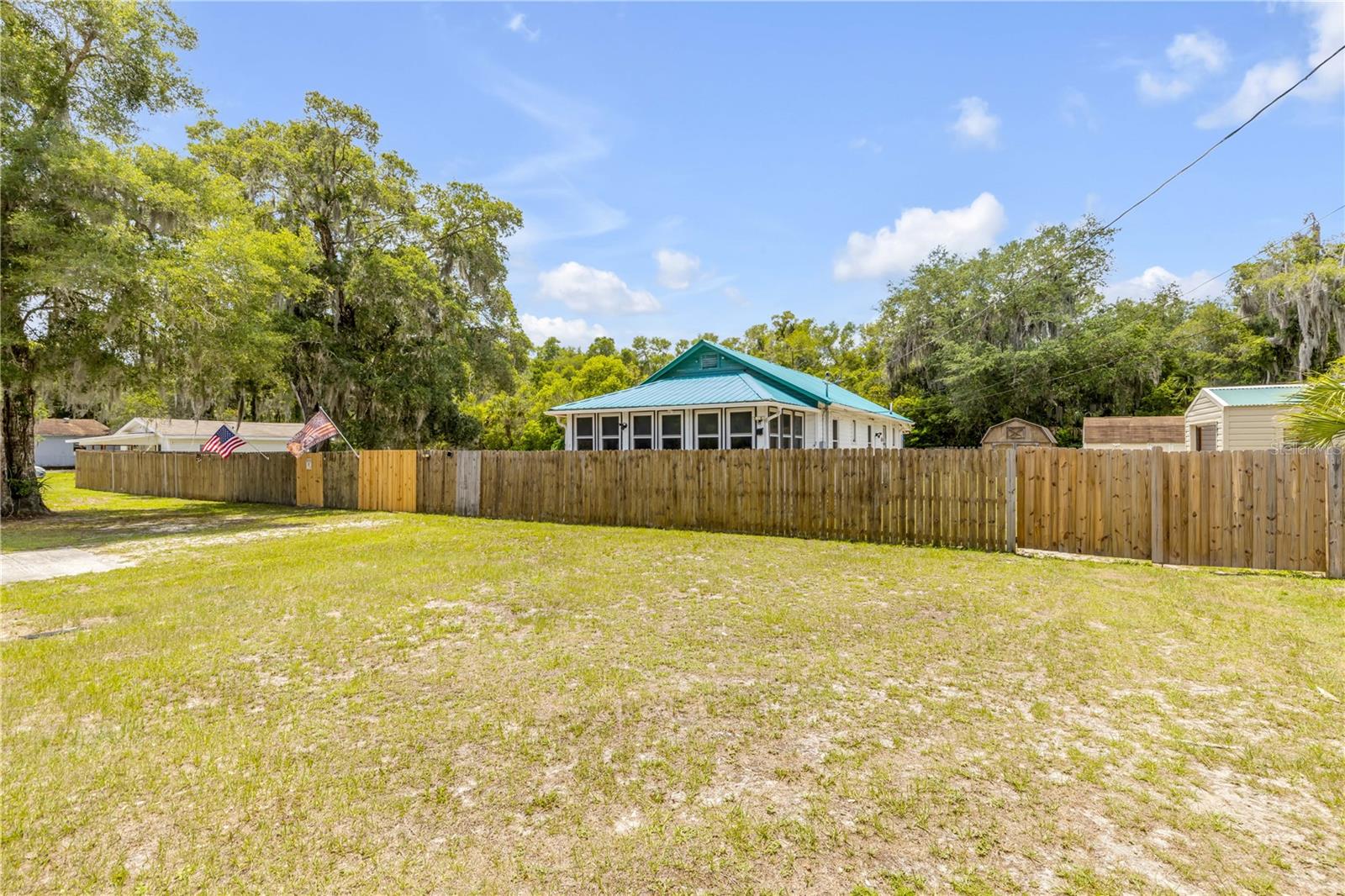 240 Miller Road, FL