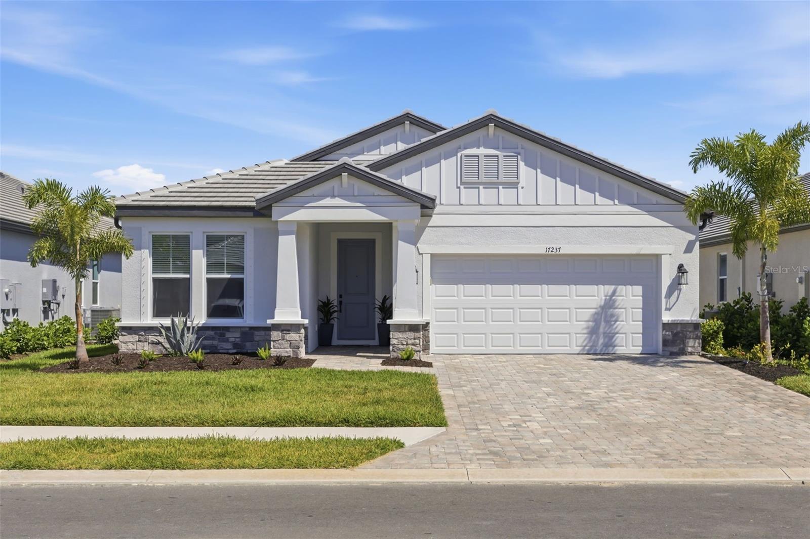 17237 Savory Mist Cir, FL