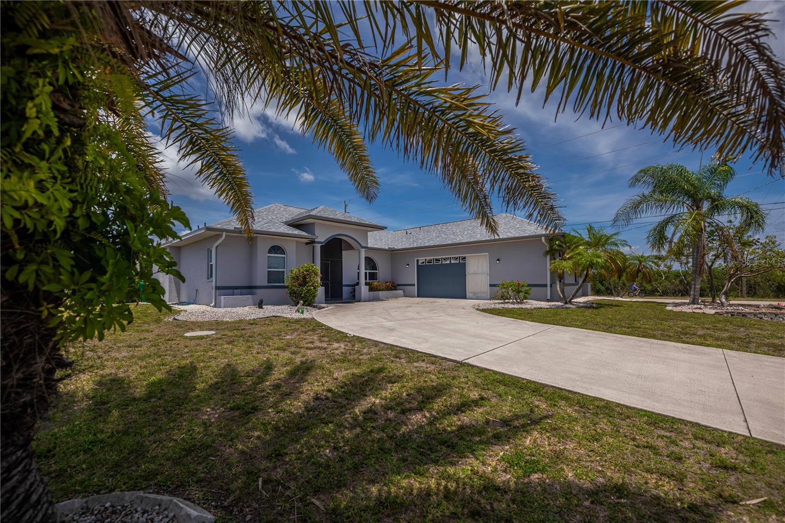 15400 Alcove Cir, FL