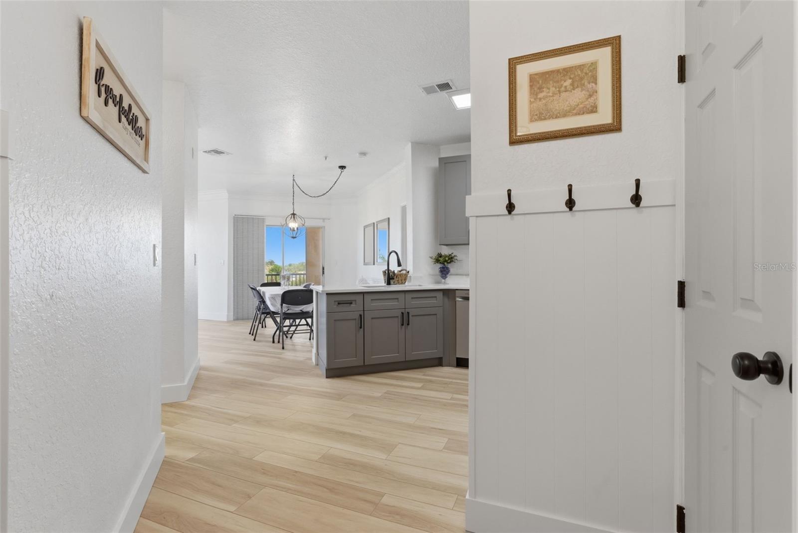 4323 Bayside Village Drive, FL