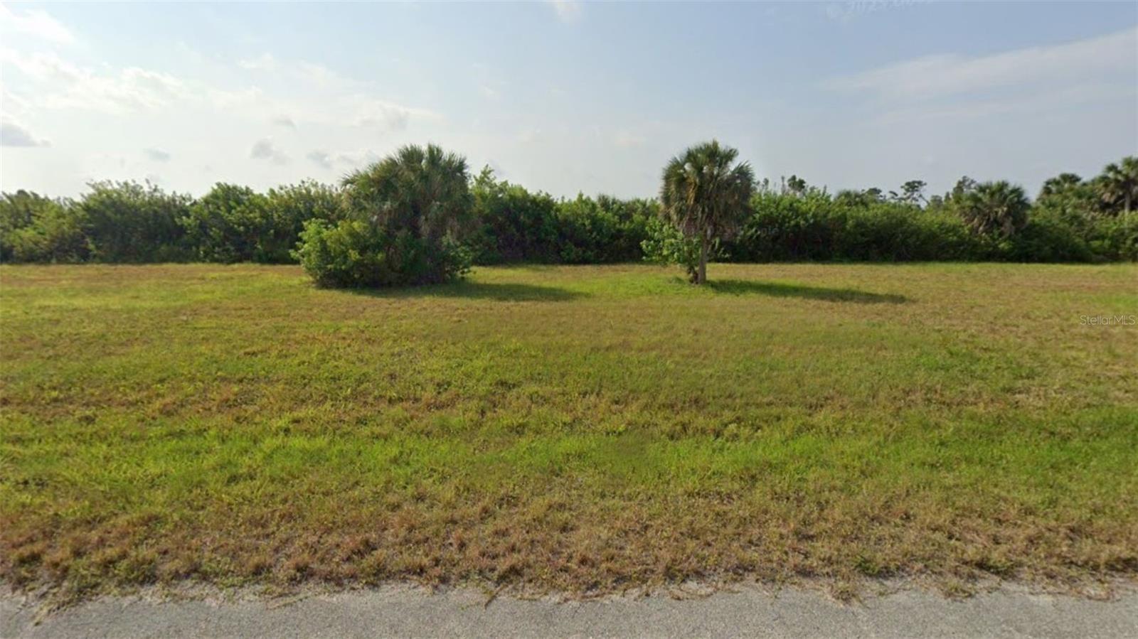 8 Mistletoe Ln, FL