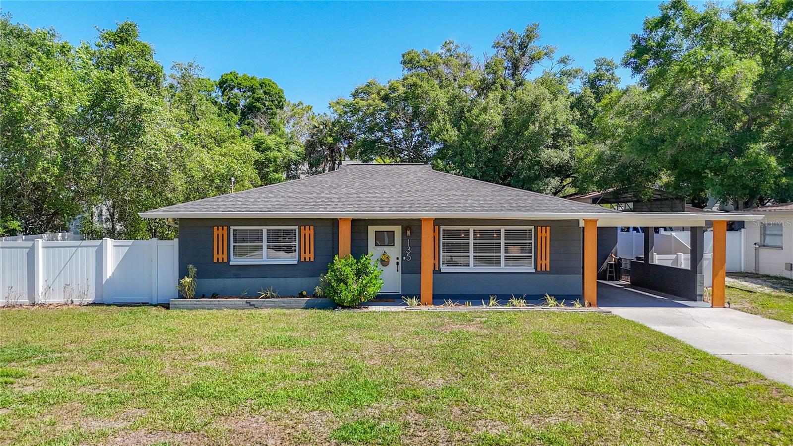 135 Connie Avenue, FL