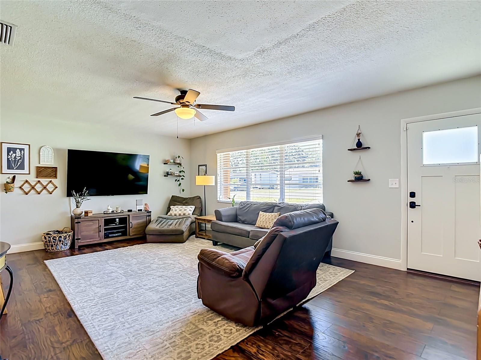 135 Connie Avenue, FL