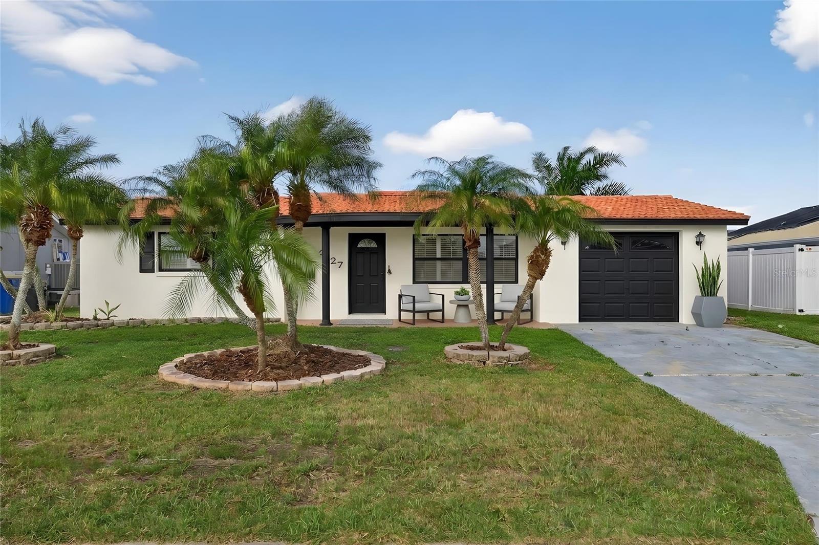 4927 Forestay Court, FL