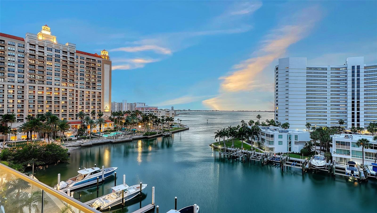 401 Quay Commons, FL