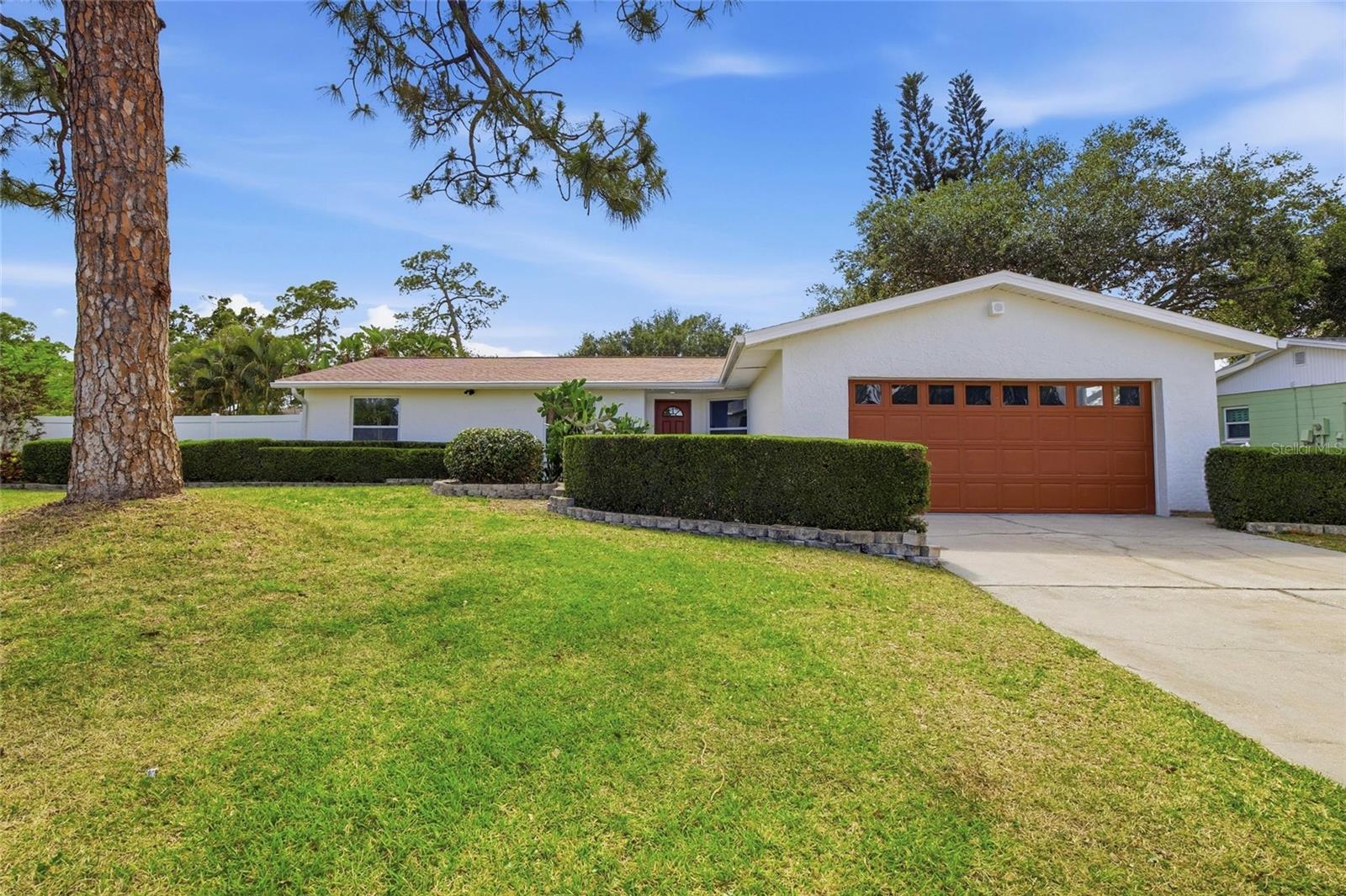 7520 20th Street, FL