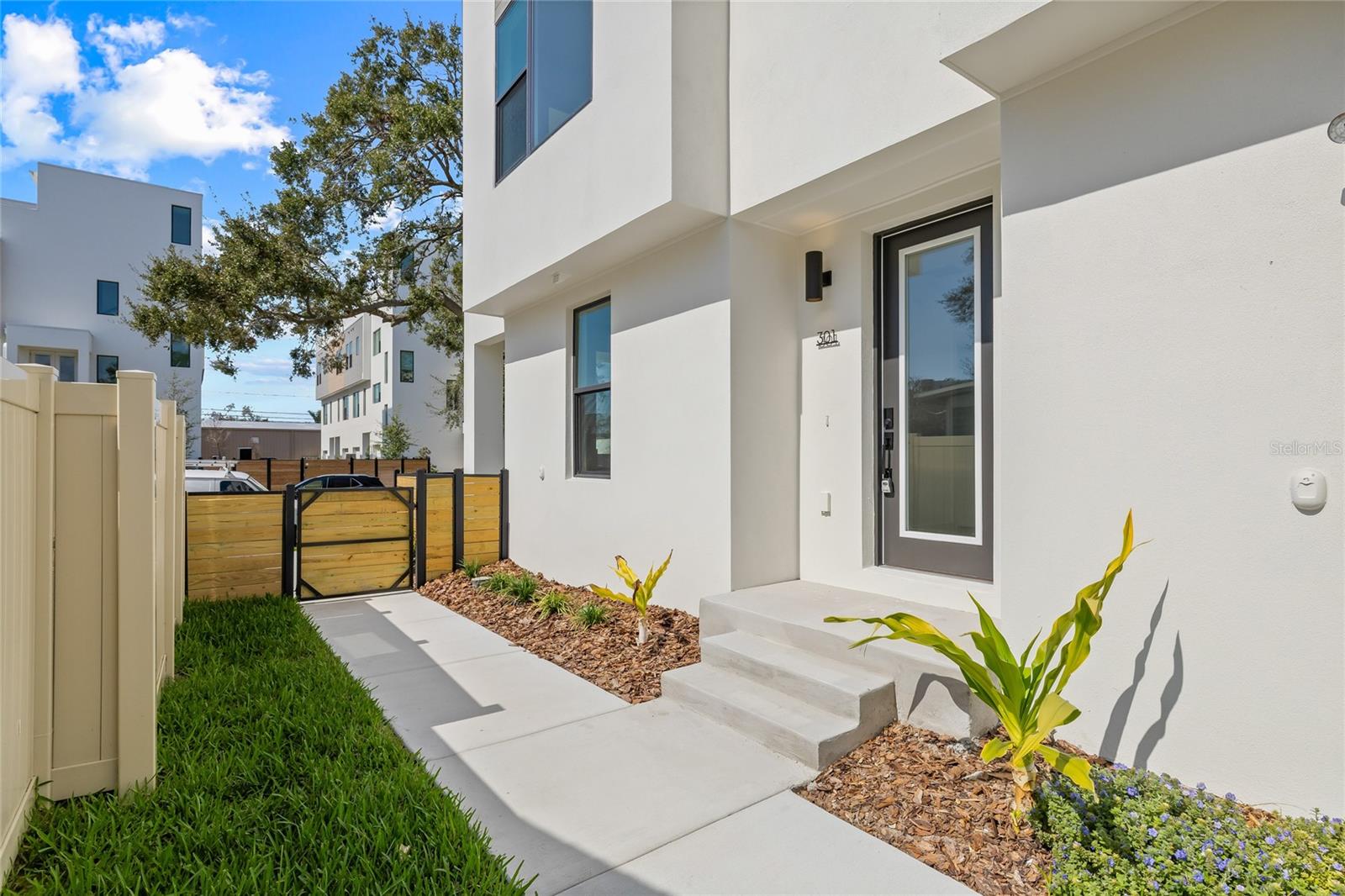 301 15th Street, FL