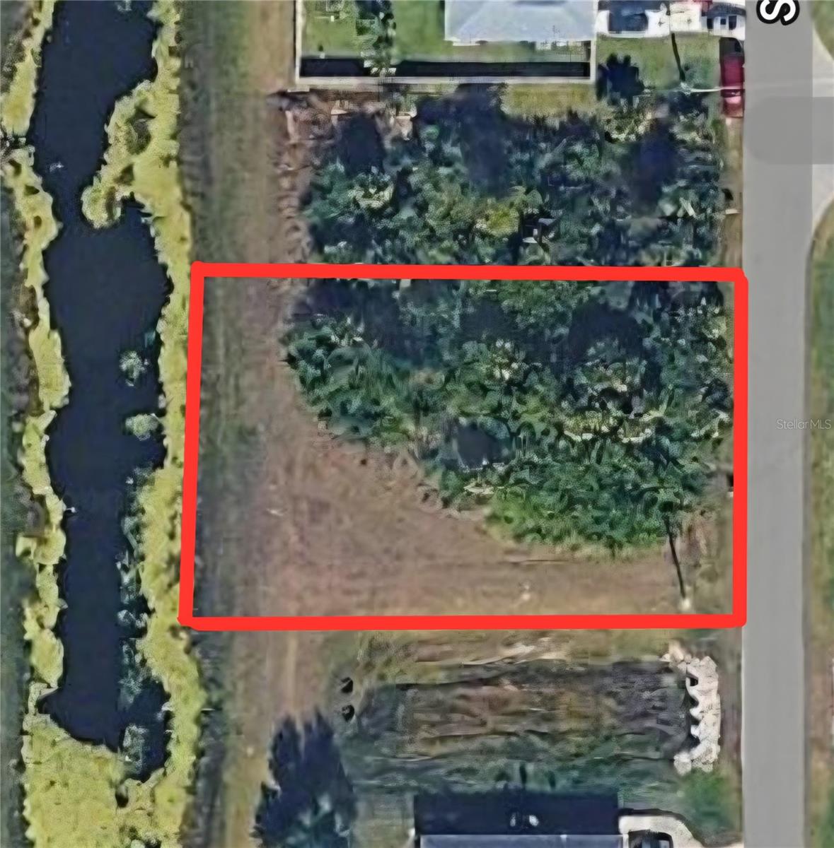 Sawyer Cir, FL