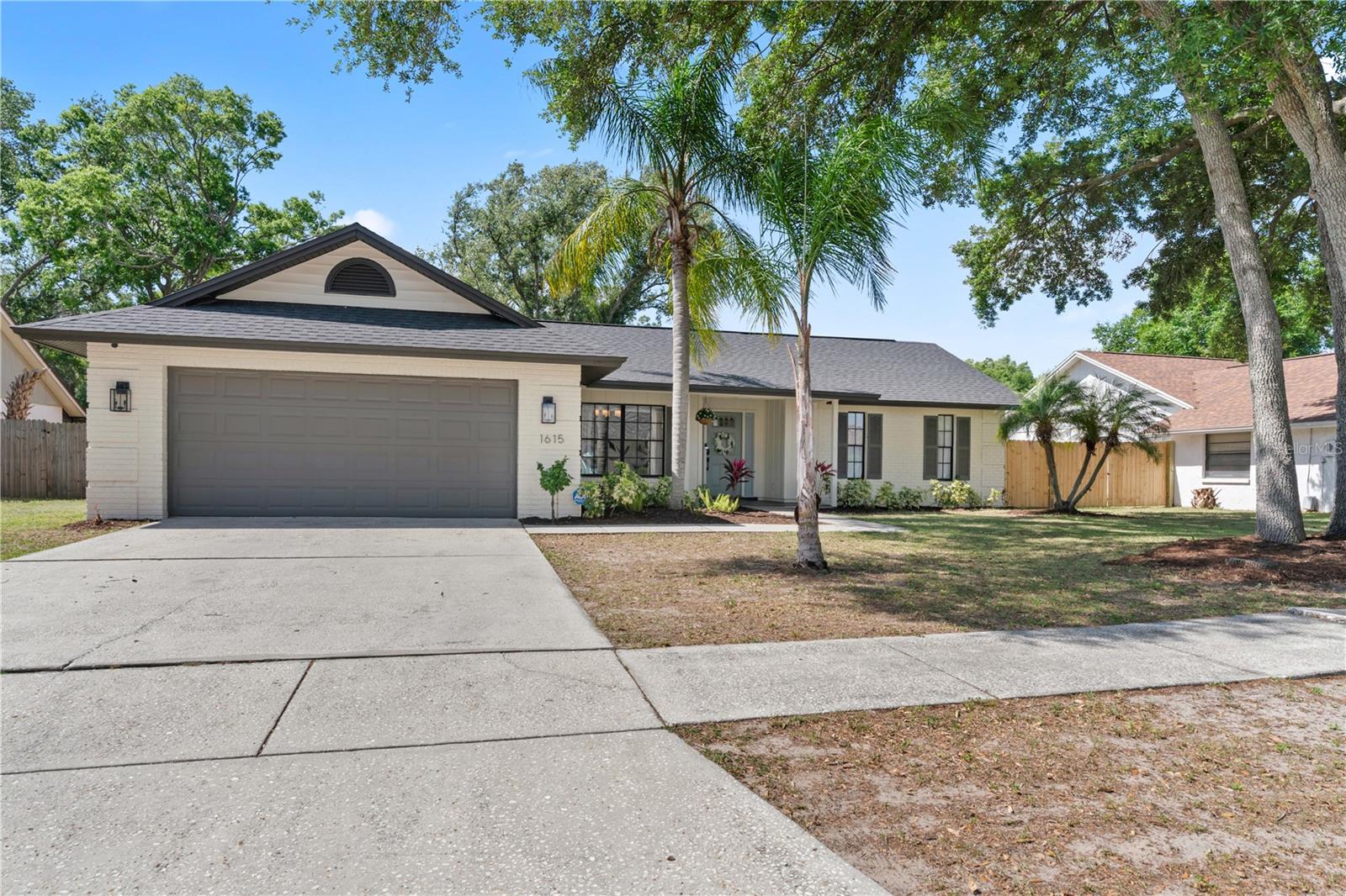 1615 Dawnridge Ct, FL