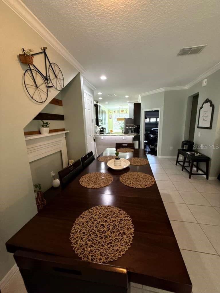4800 Poolside Drive, FL