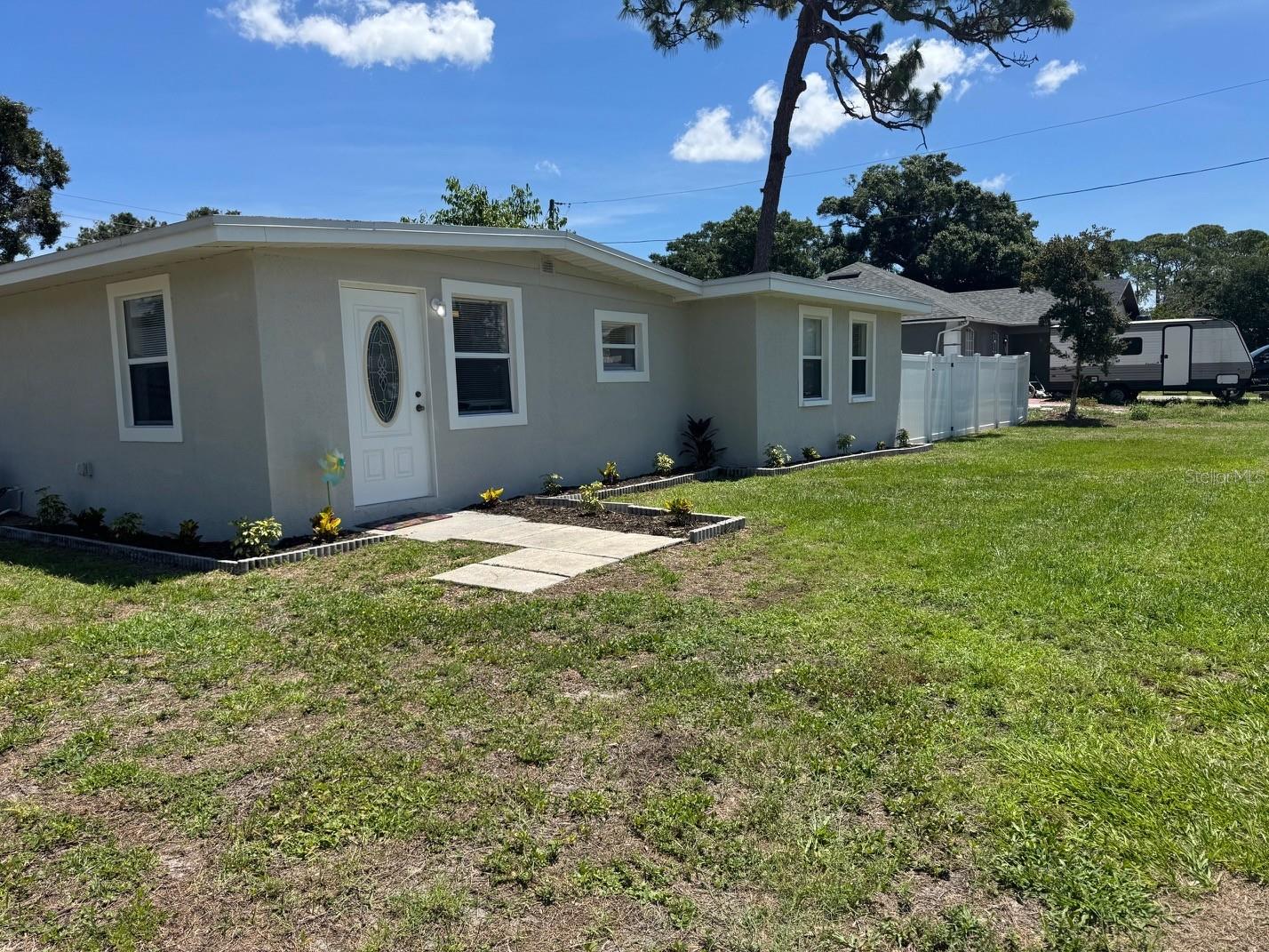 8151 61st Street, FL