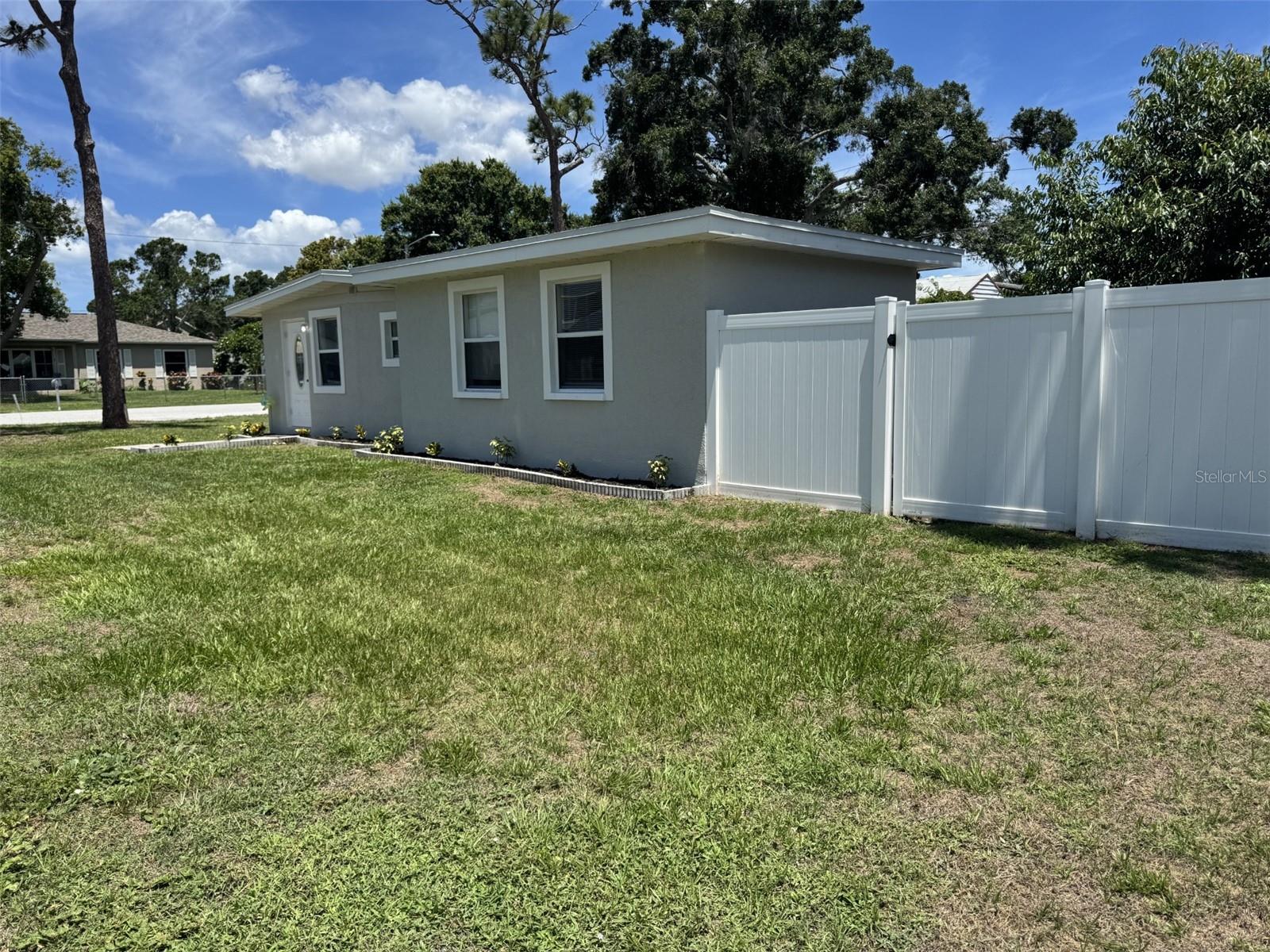 8151 61st Street, FL