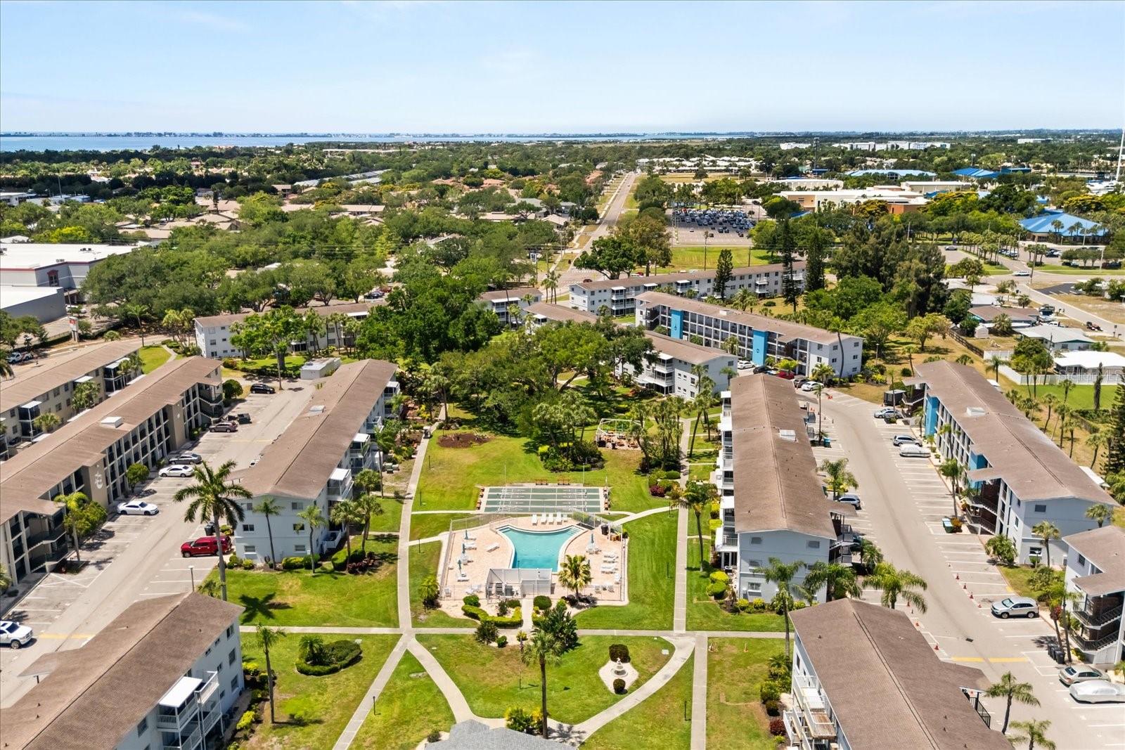 2425 Flamingo Boulevard, FL