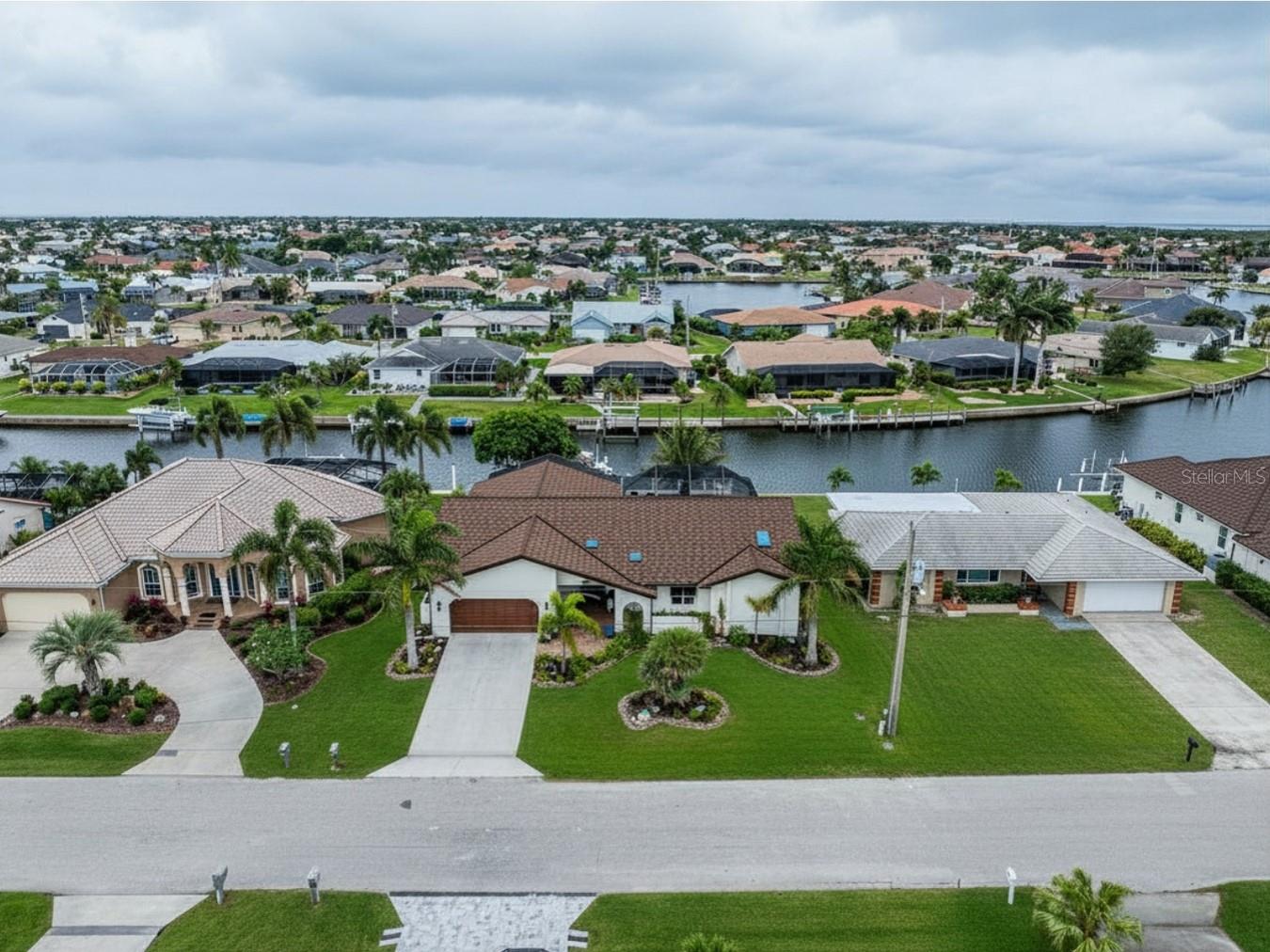 2539 Brazilia Ct, FL