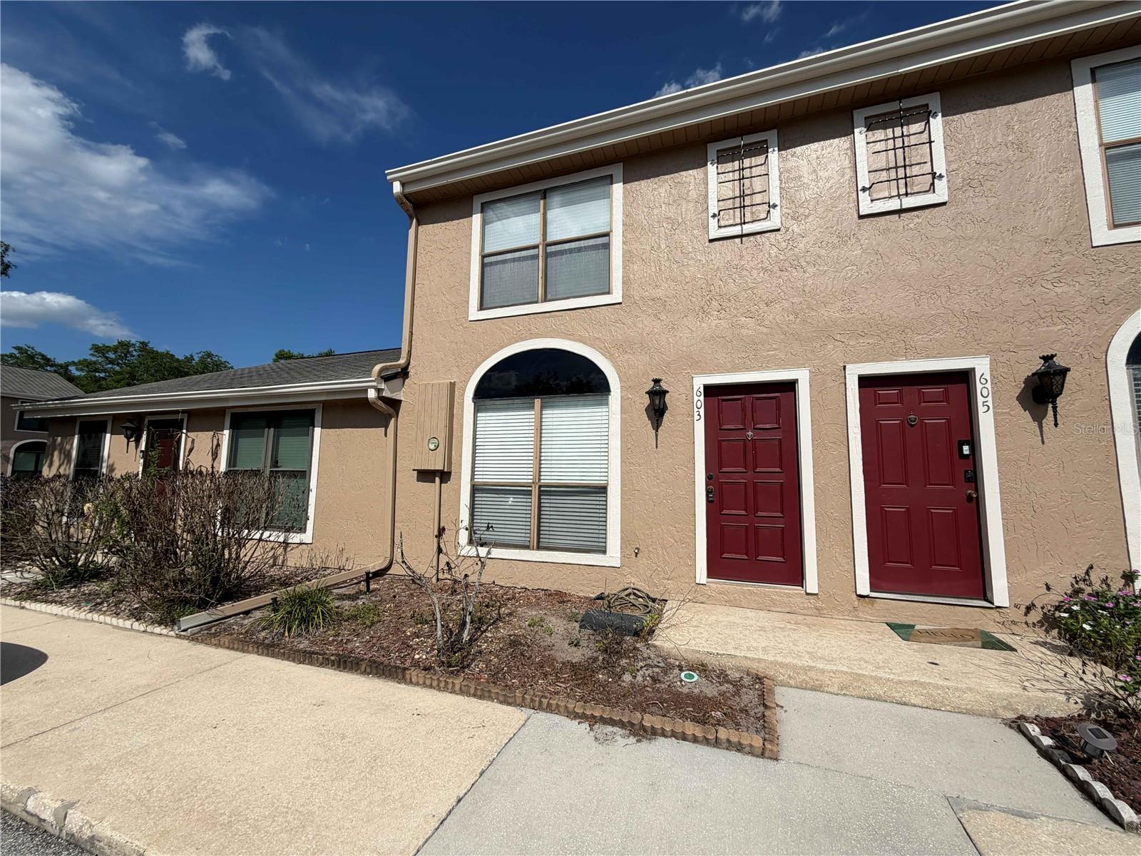 603 Casa Park Court O, FL