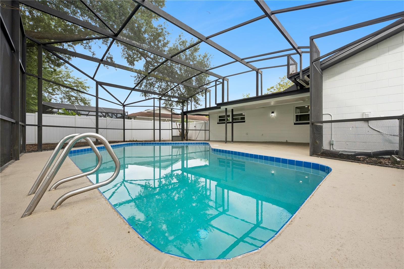 1438 Tierra Circle, FL