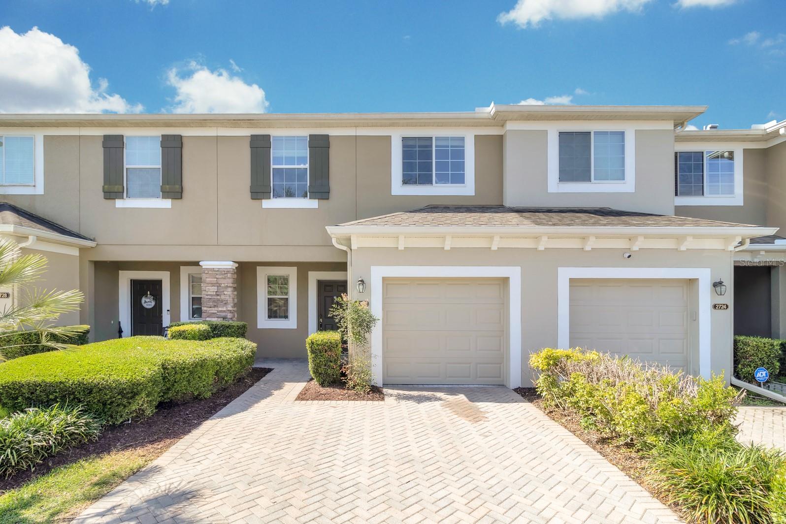 2726 River Landing Dr, FL