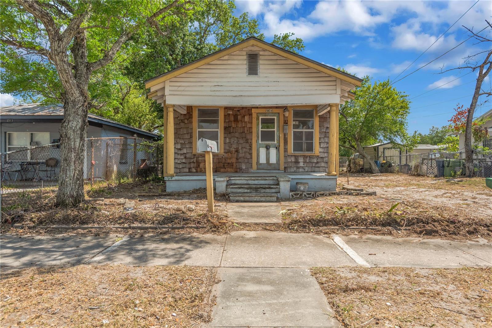 2505 E 17th Ave, FL
